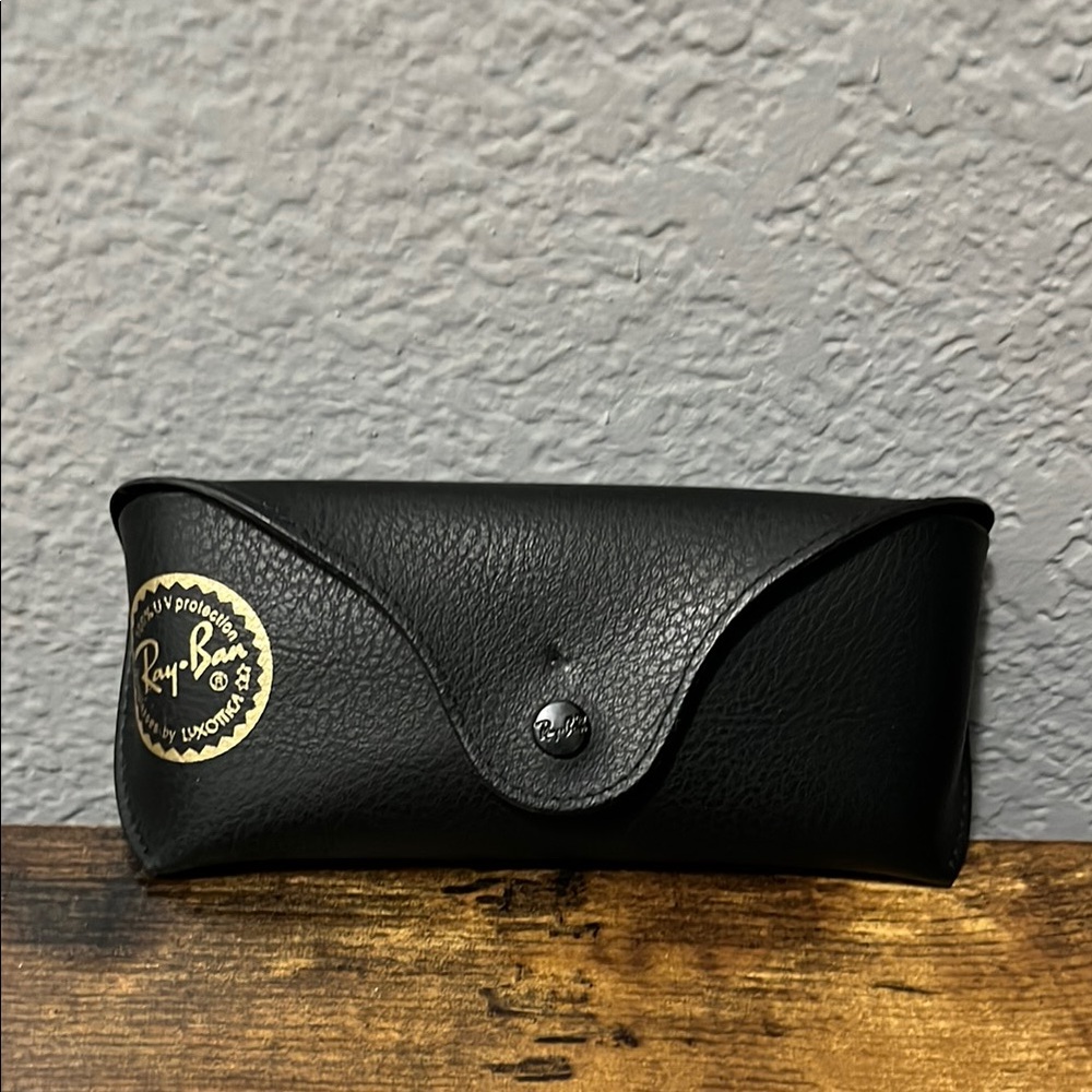 Ray-Ban Black Leather Sunglasses Case